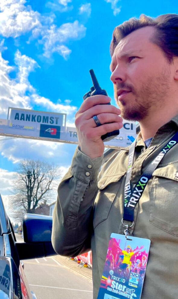 Hands-on presence during events with an expert team that monitors, troubleshoots, and guarantees flawless operation of all communication systems.